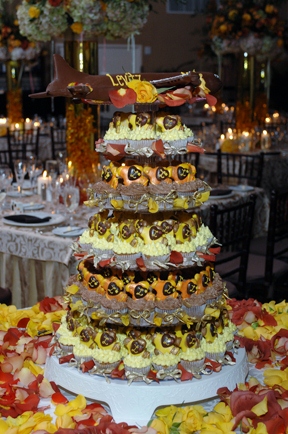 Wedding Cake Cupcake Tower