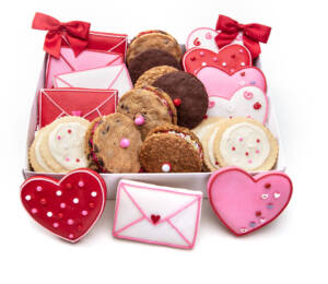 VALENTINE PARTY TRAY (24 ct)